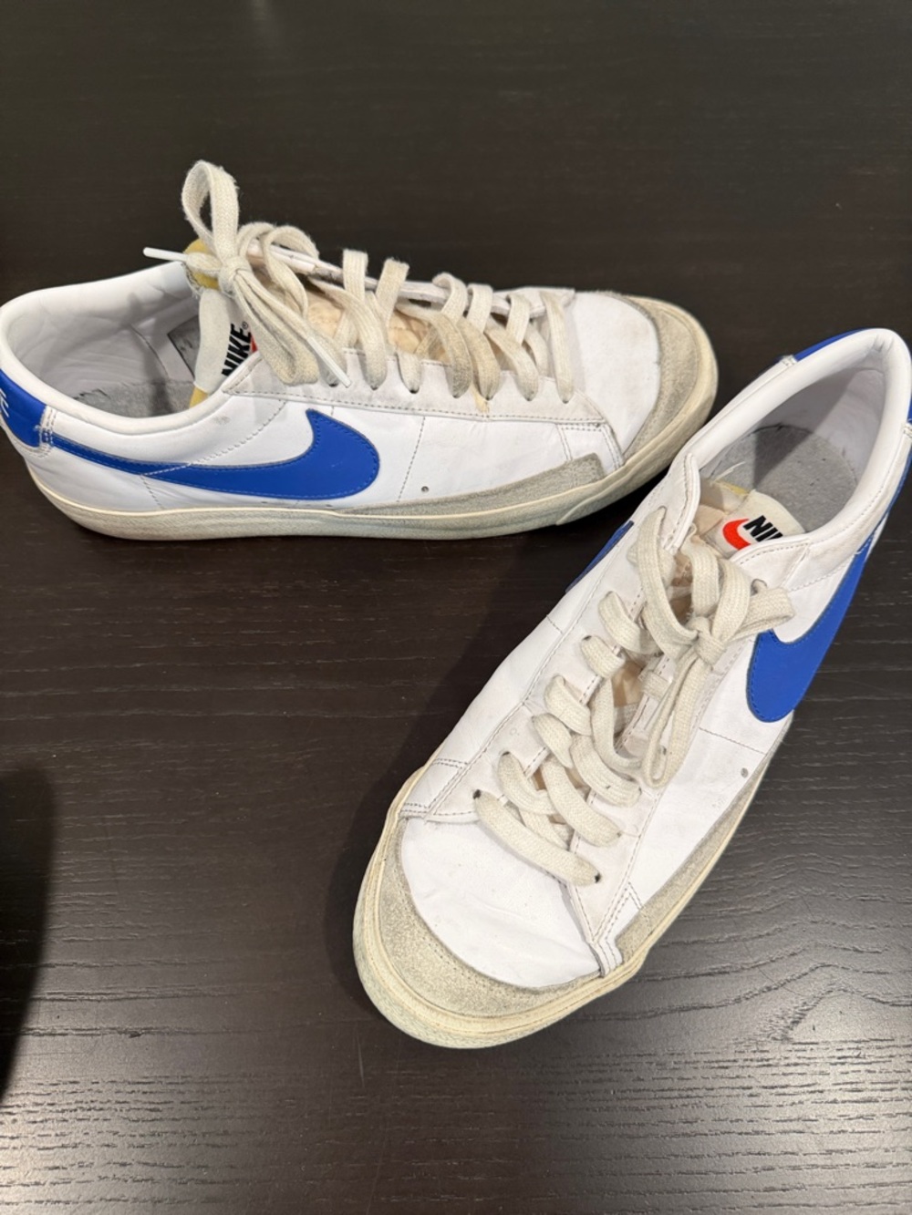 Nike Men’s White & Blue Low-Top Sneakers